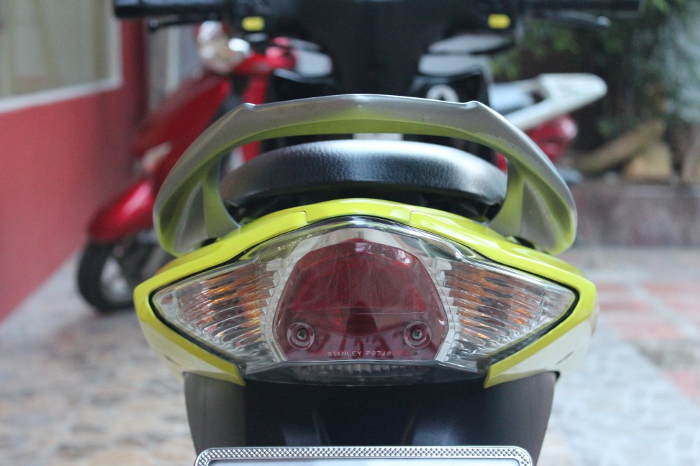 Ban Axelo 125cc con tay 2013 xe dep gia tot - 6