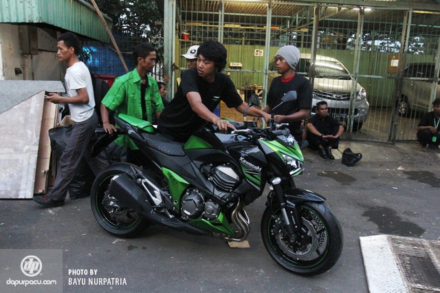 Dan xe khung hung hau truoc gio khai mac trien lam moto Indonesia - 38