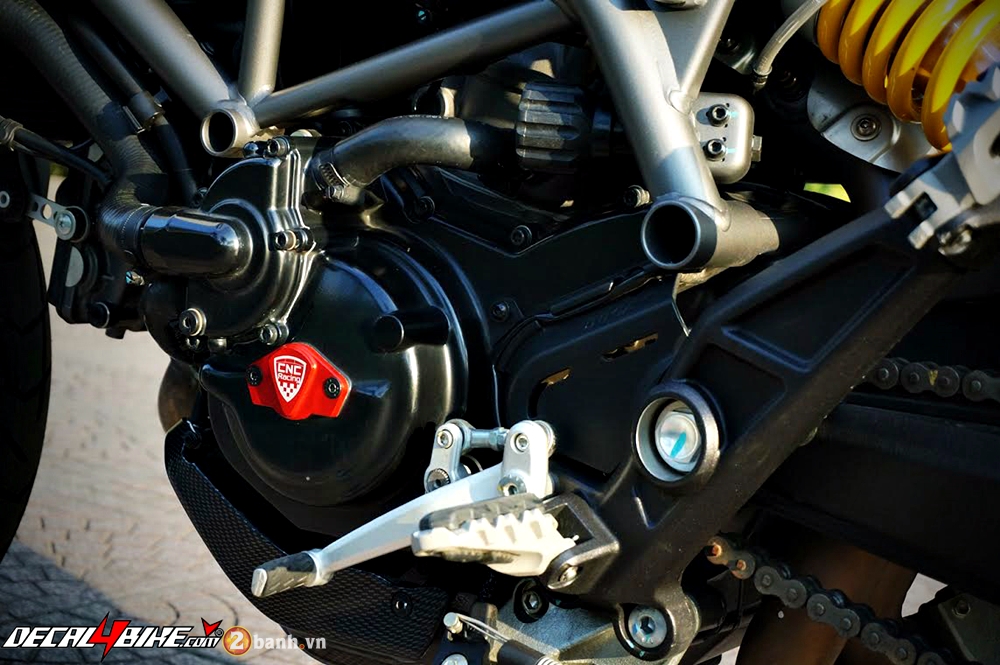 Ducati Hypermotard RB Version dam chat choi - 6