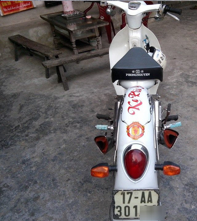Honda Cub do khong deo gai cua thanh nien cung - 4