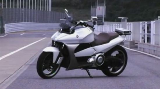 Nhung mau xe concept cuc dep cua Yamaha mai bi chon vui - 5