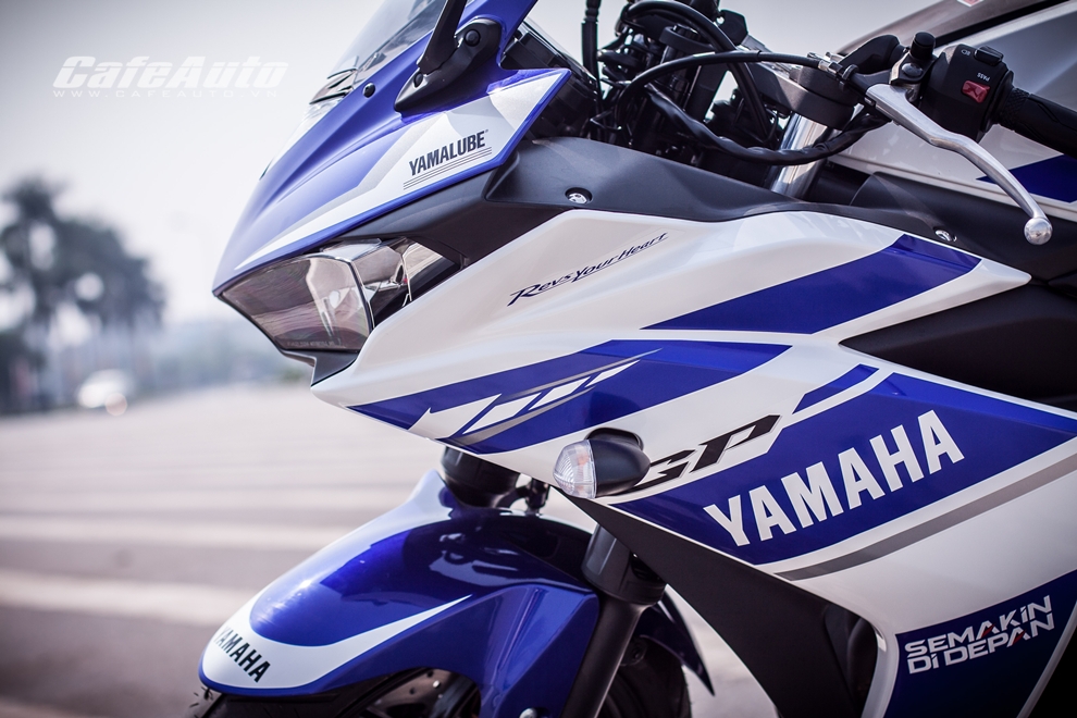 Tren yen cam nhan Yamaha R25 2014 vua ve Viet Nam - 10