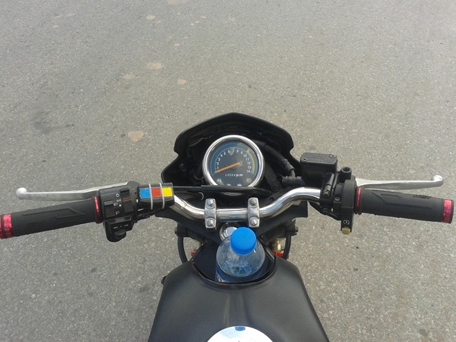 Anh chi tiet Nakedbike Ducati tu che tai Hai Duong - 6