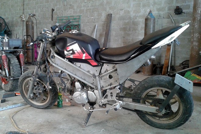 Can canh xe Nakedbike Ducati tu che tai Hai Duong - 7