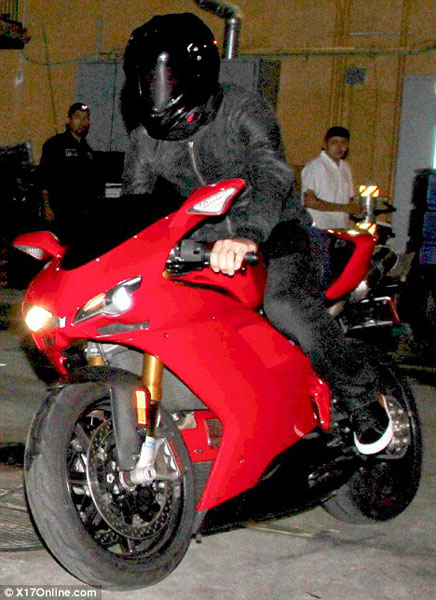 Dan moto PKL sieu khung cua cuu danh thu David Beckham - 5