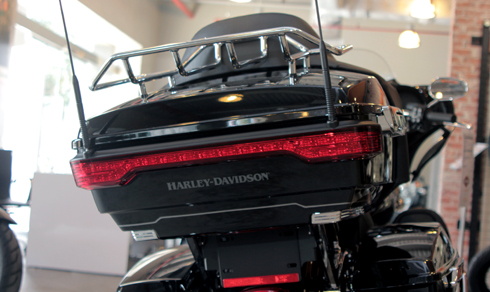 HarleyDavidson Ultra Limited Low 2015 mau xe duong truong tien ty tai Sai Gon - 19