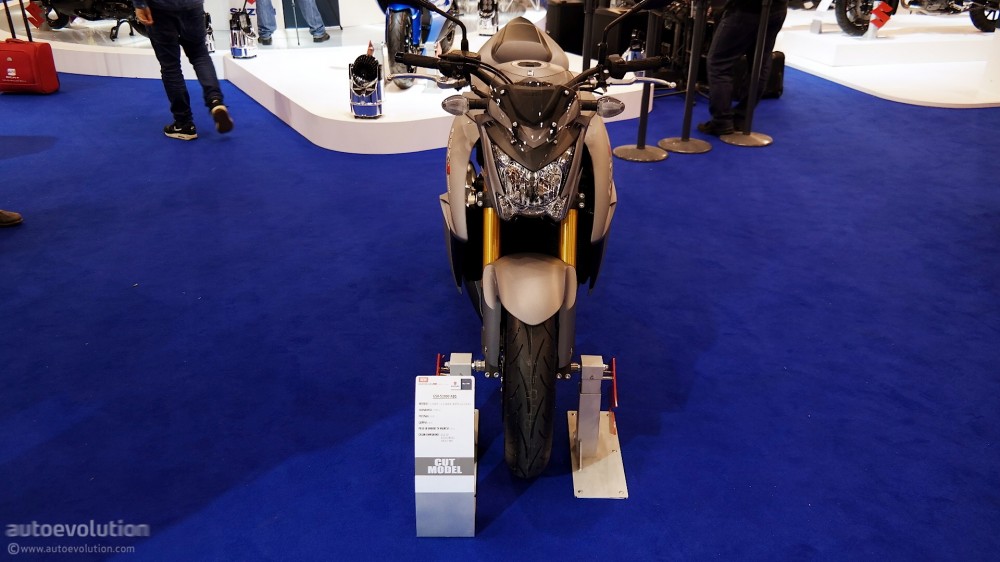 Naked Bike ham ho Suzuki GSXS1000 chinh thuc len ke trong 2015 - 3