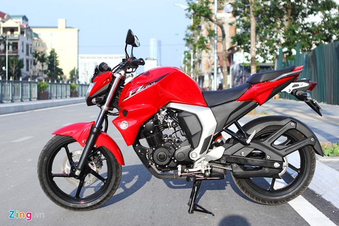 Yamaha FzS V20 Chay thu Nakedbike co nho - 2