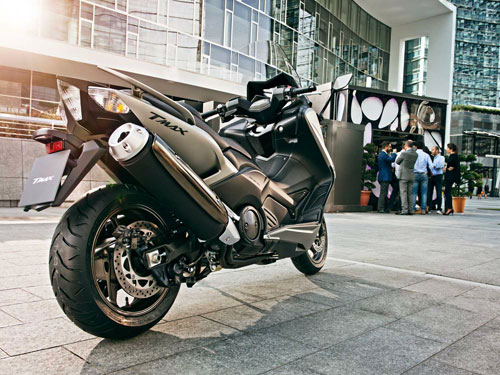Yamaha TMAX 2015 xung tam sieu xe tay ga - 3