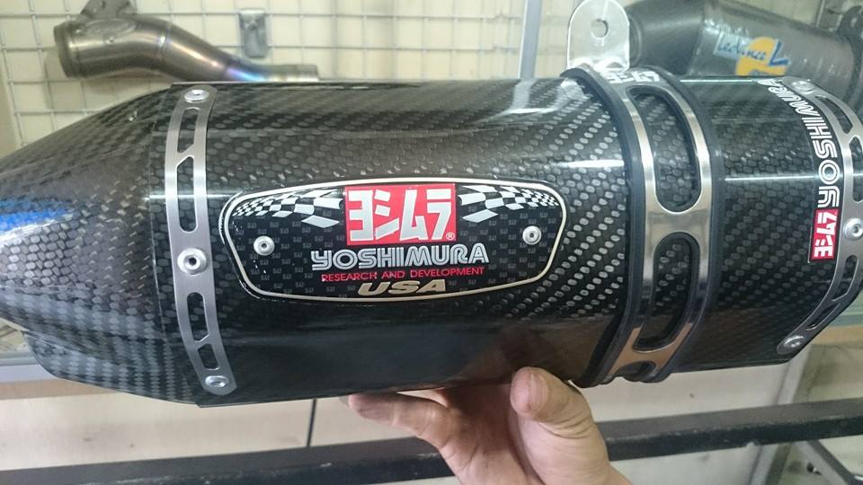 Can Canh Yamaha Fz150i do po Yoshimura to