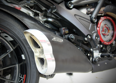 Ducati Diavel ban do full carbon cua Biker Viet Nam - 3