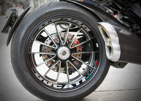 Ducati Diavel ban do full carbon cua Biker Viet Nam - 4