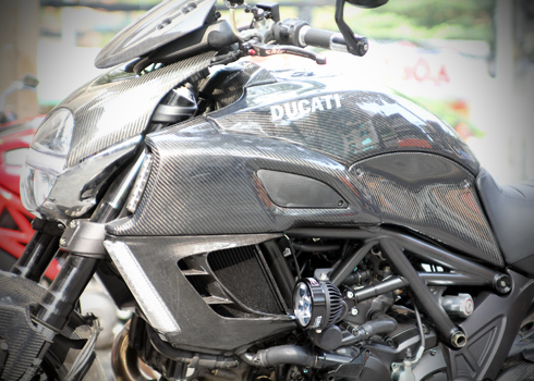 Ducati Diavel ban do full carbon cua Biker Viet Nam - 7