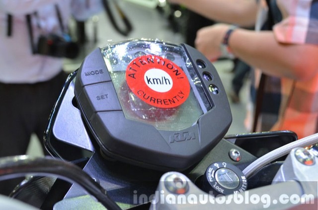 KTM Duke 200 ban Custom La mat nguoi xem - 10