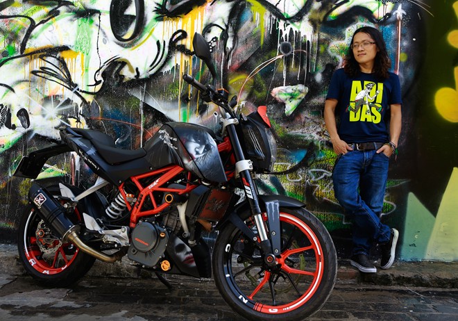 KTM Duke 390 phong cach noi loan cung phien ban Joker