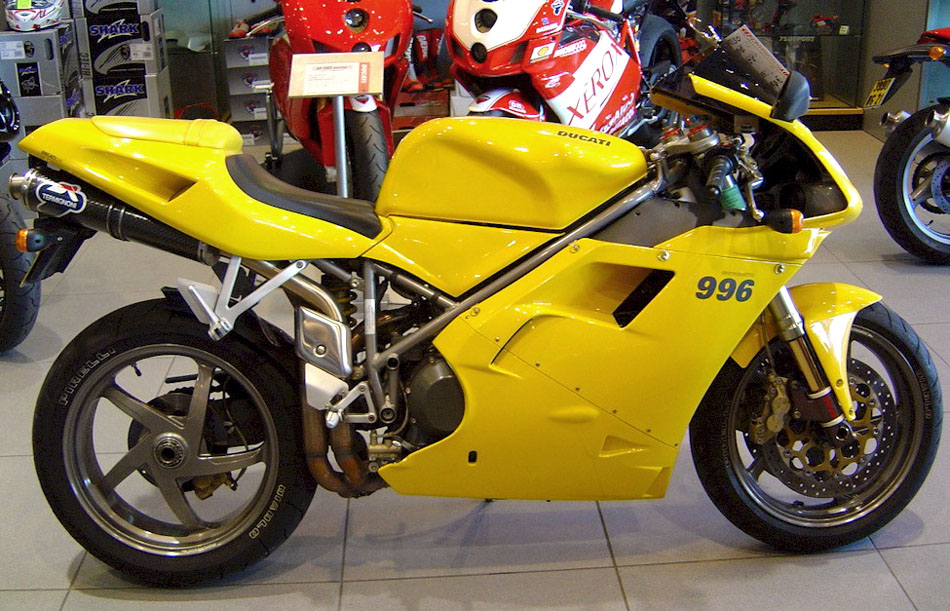 Lich su hoanh trang cua Ducati 996 - 3