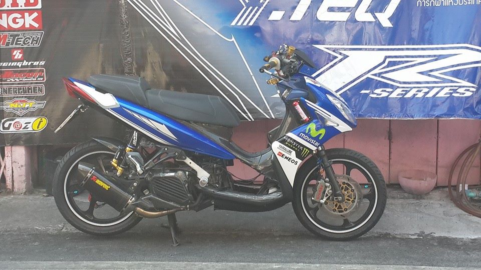 Nouvo LX do cuc khung voi phong cach Movistar MotoGP - 19