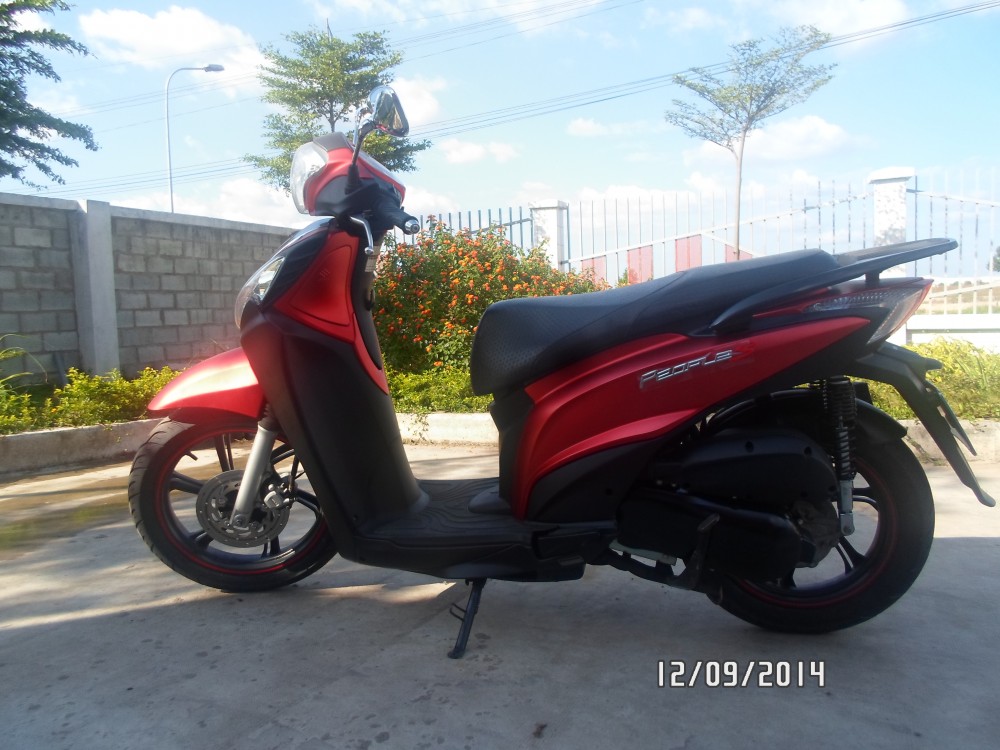 People S mau xe chu luc cua Kymco Viet Nam