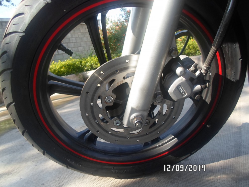 People S mau xe chu luc cua Kymco Viet Nam - 5