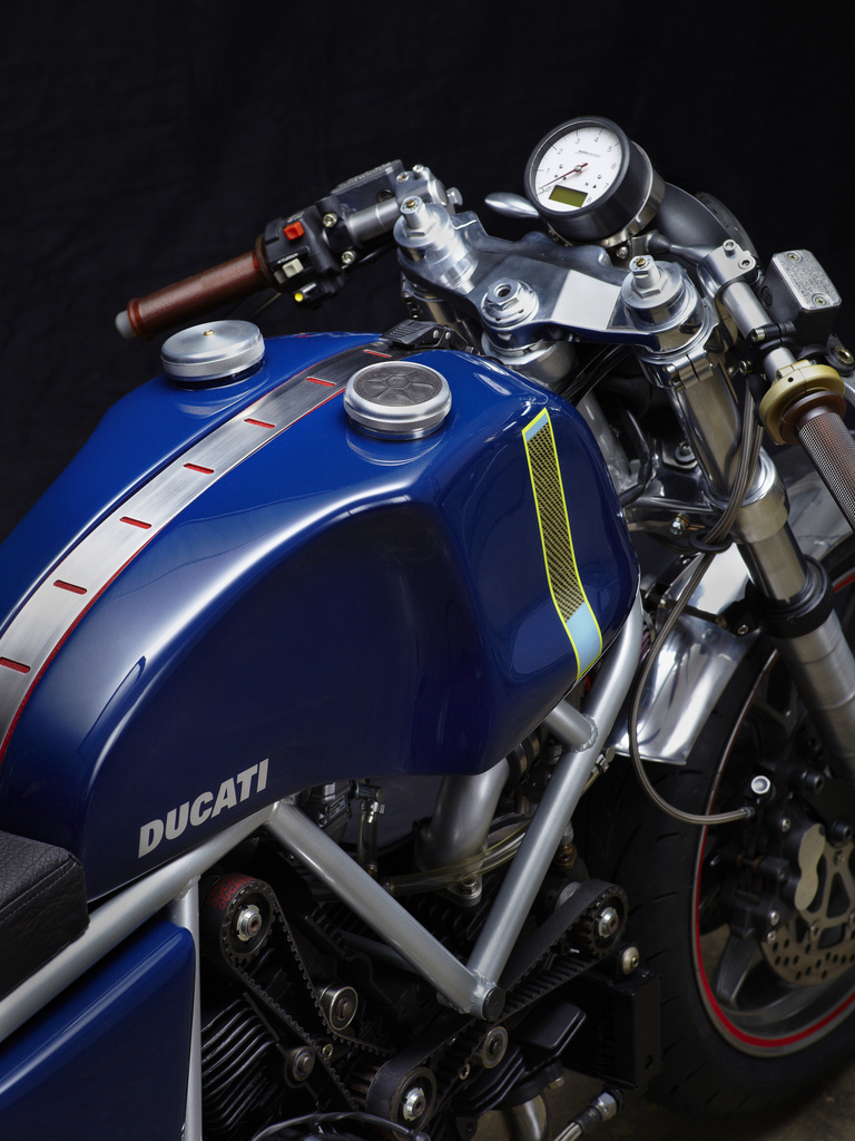 Can canh qua trinh do Riviera Ducati SS phong cach Cafe Racer - 25