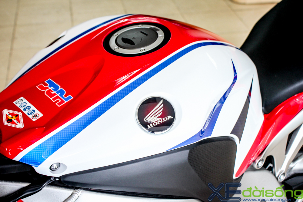 Honda CBR1000RR SP 2014 gia 700 trieu dong tai Ha Noi - 13