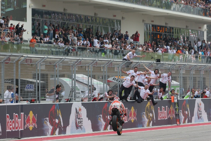 Moto GP 2014 va nhung khoanh khac an tuong - 8