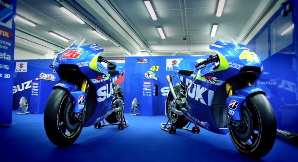 Su tro lai cua doi dua Suzuki tren duong dua MotoGP 2015