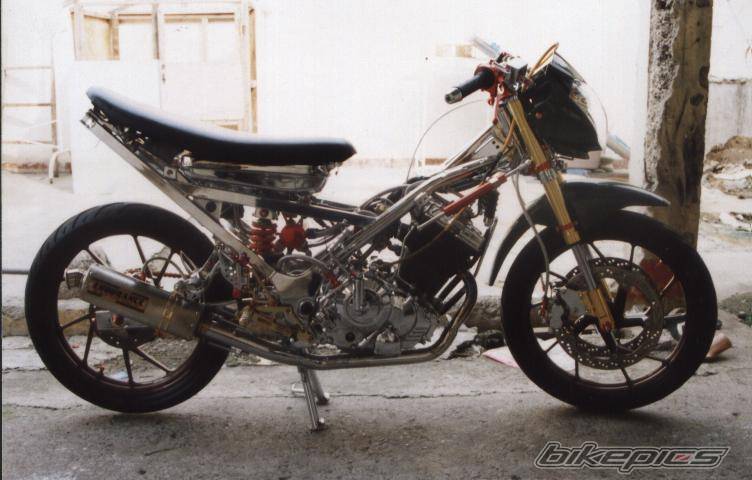 Suzuki Raider do phong cach ma crom tran trui