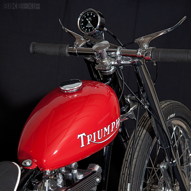 Triumph T100 do phong cach Bobber doc dao - 4