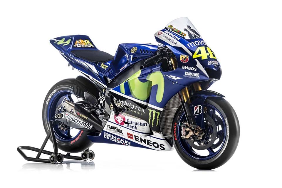 Yamaha M1 2015 khoac bo ao moi chuan bi cho giai dua MotoGP - 6