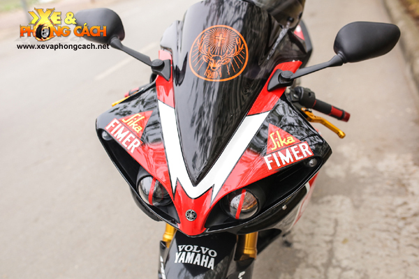 Yamaha R1 cuc chat voi phien ban do cua mot biker Ha Noi - 4