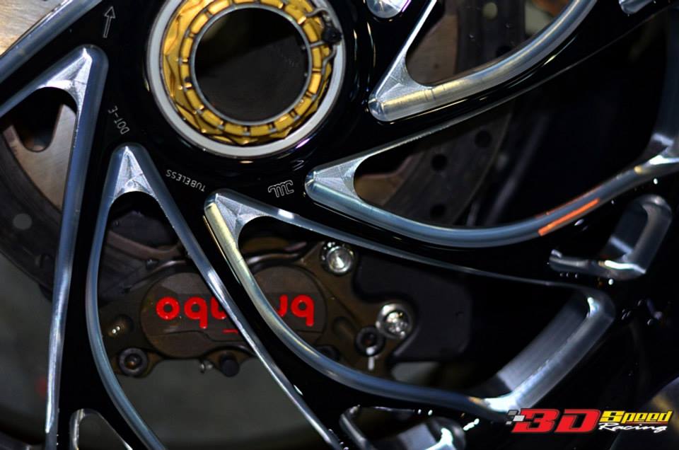 Ducati Diavel 2015 do sieu khung voi phien ban Carbon Red - 10