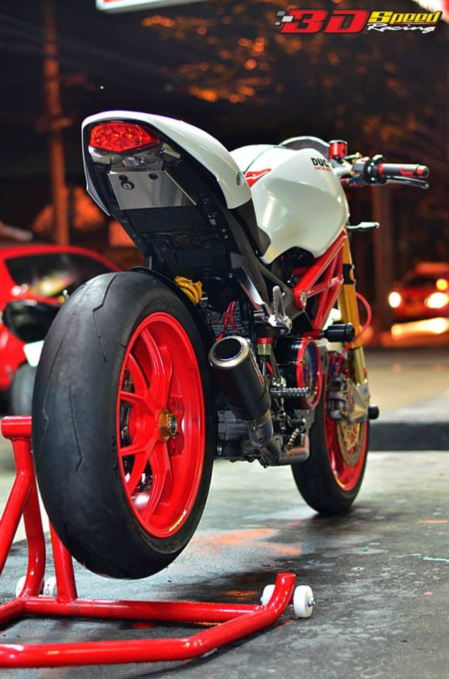 Ducati Monster 796 Khi con quy mot gio do cuc chat - 21
