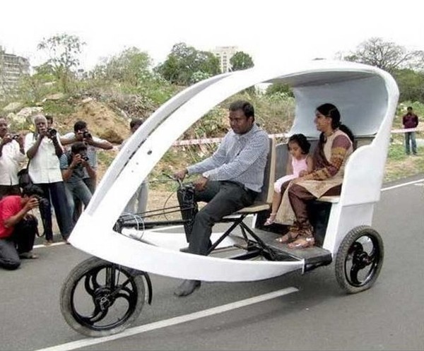 Những chiếc xe độ tự chế vô cùng độc đáo tại Ấn Độ | 2banh.vn