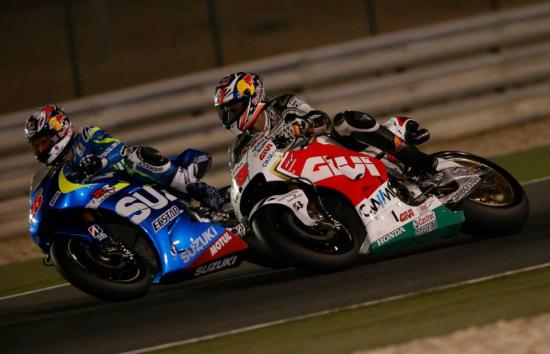 Ducati khien cac doi dua khac trong giai MotoGP 2015 phai lo lang - 5