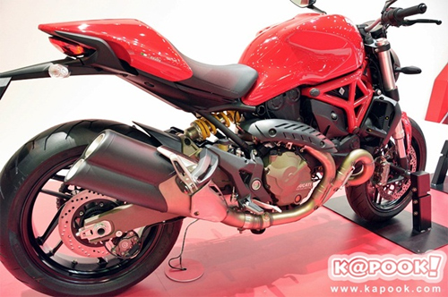 Ducati Monster 821 trinh lang tai Thai Lan - 5