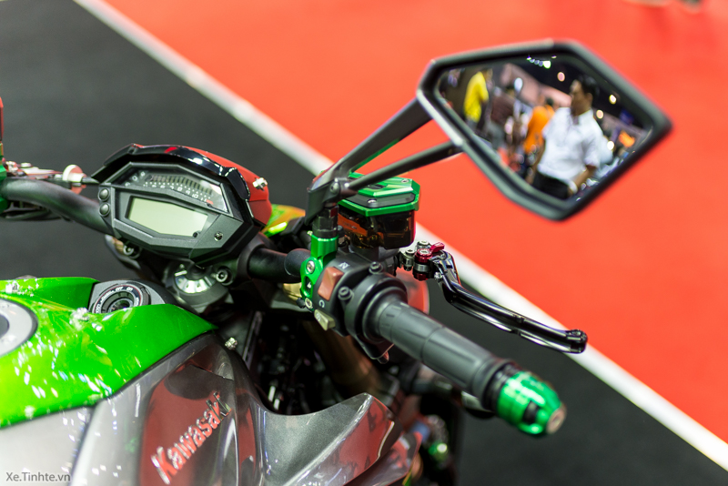Kawasaki Z1000 len do choi Biker tai Bangkok Motor Show 2015 - 14