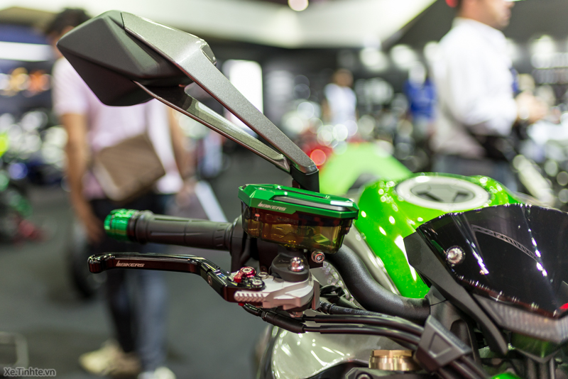 Kawasaki Z1000 len do choi Biker tai Bangkok Motor Show 2015 - 17