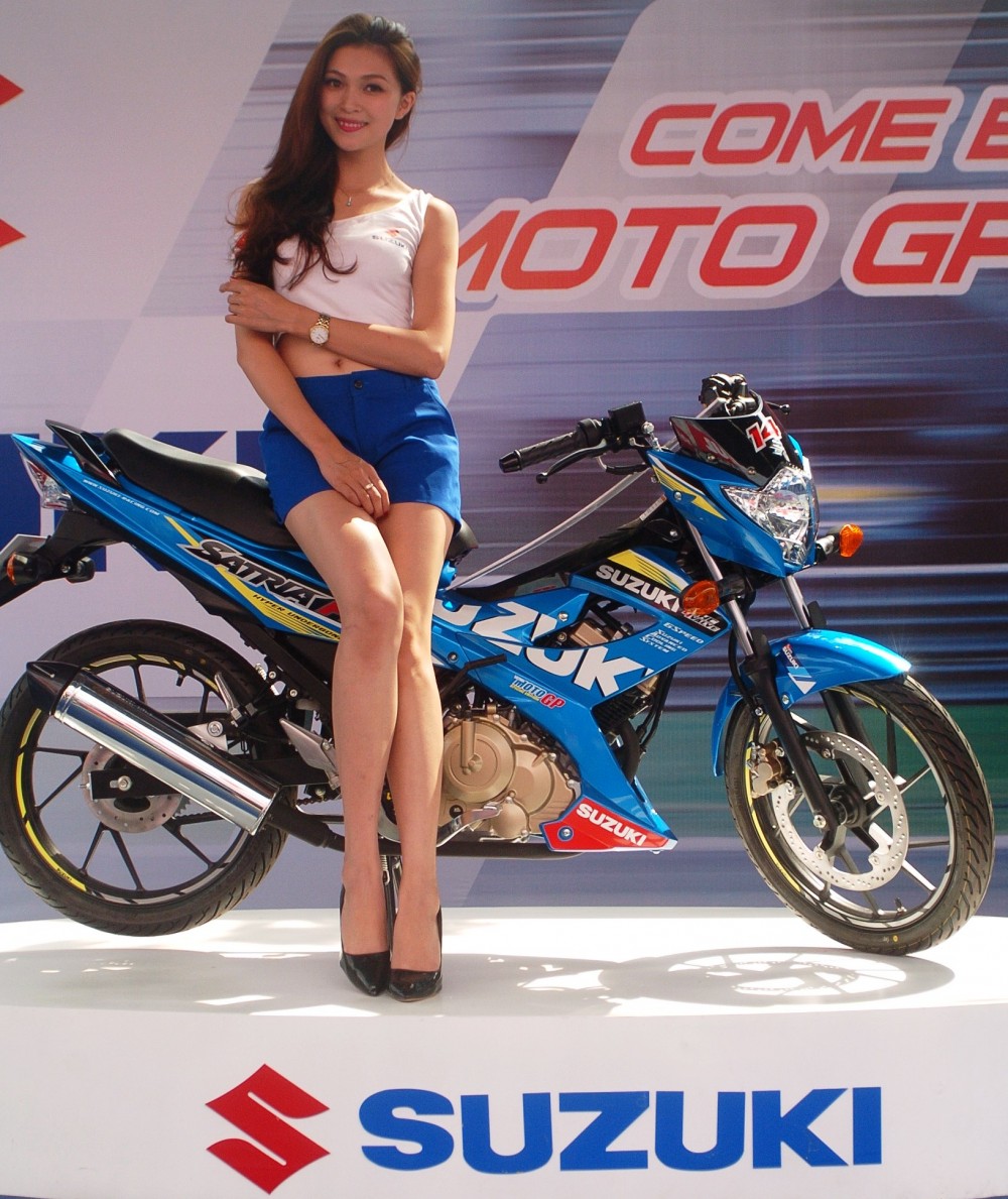 Suzuki Viet Nam lan dau tien trung bay mau xe Moto GP Satria F150 - 16
