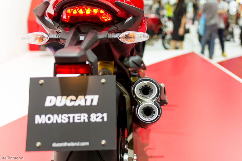 Can canh chiec Ducati Monster 821 Ban rut gon cua Monster 1200 - 12