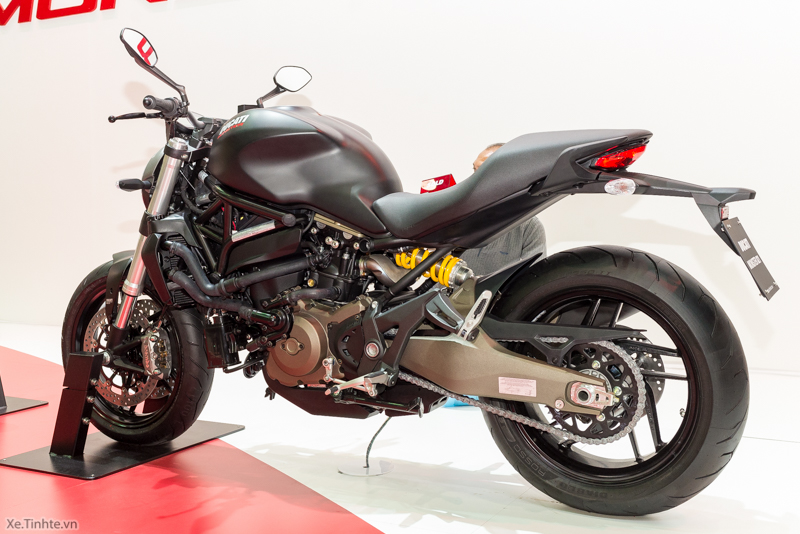 Can canh chiec Ducati Monster 821 Ban rut gon cua Monster 1200 - 34