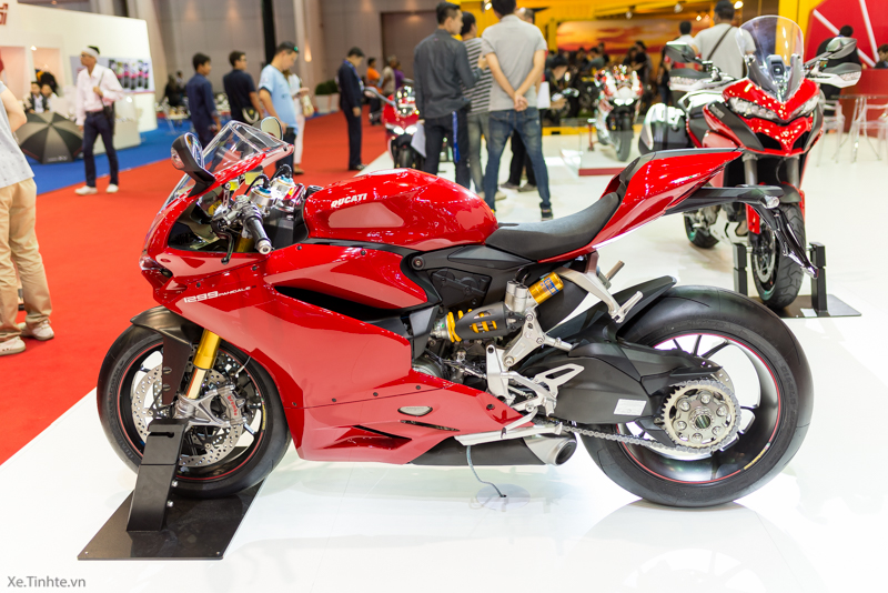 Can canh Ducati 1299 Panigale S tai Bangkok Motor Show 2015 - 2
