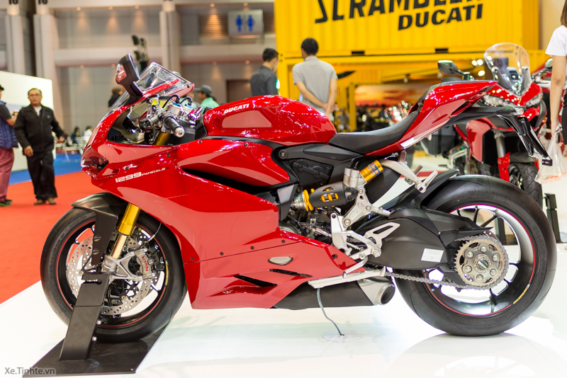 Can canh Ducati 1299 Panigale S tai Bangkok Motor Show 2015 - 6