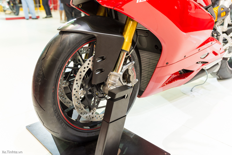 Can canh Ducati 1299 Panigale S tai Bangkok Motor Show 2015 - 23