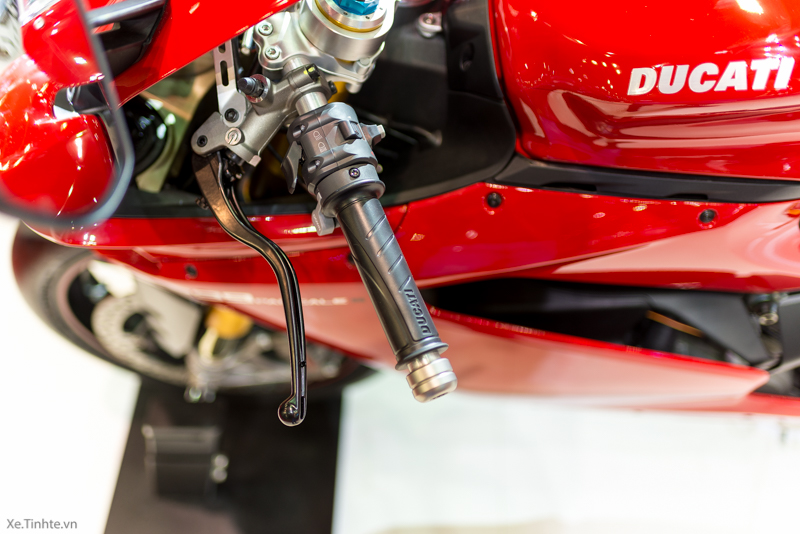 Can canh Ducati 1299 Panigale S tai Bangkok Motor Show 2015 - 26