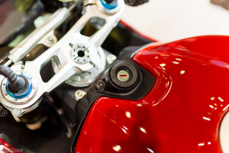 Can canh Ducati 1299 Panigale S tai Bangkok Motor Show 2015 - 29