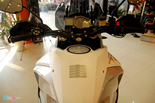 Can canh sieu moto KTM 1290 Adventure tai Viet Nam - 8