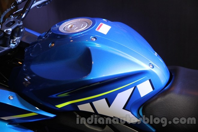 Can canh Suzuki Gixxer SF150 moi ra mat tai An Do - 8