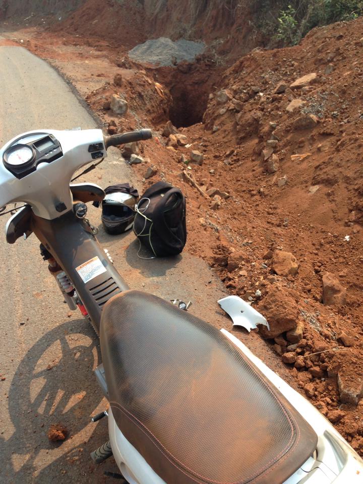 Dung chay xe neu ban dang buon ngu loi khuyen chan thanh cua 1 biker FX - 10
