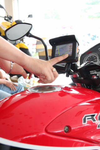 GPS cho PCX MOTO - 2